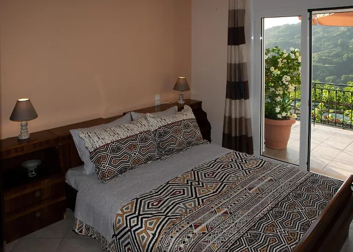 D & K Μακρυράχη